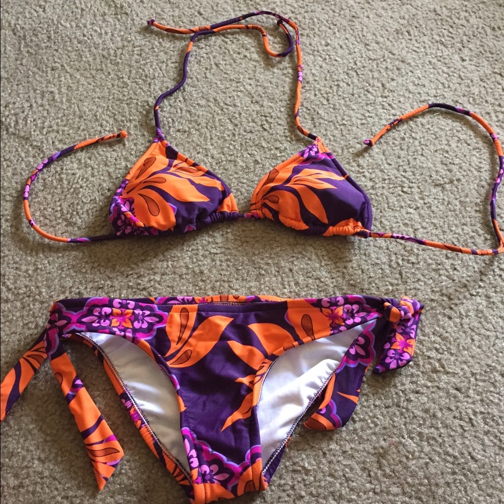3/$ 25 floral Bikini